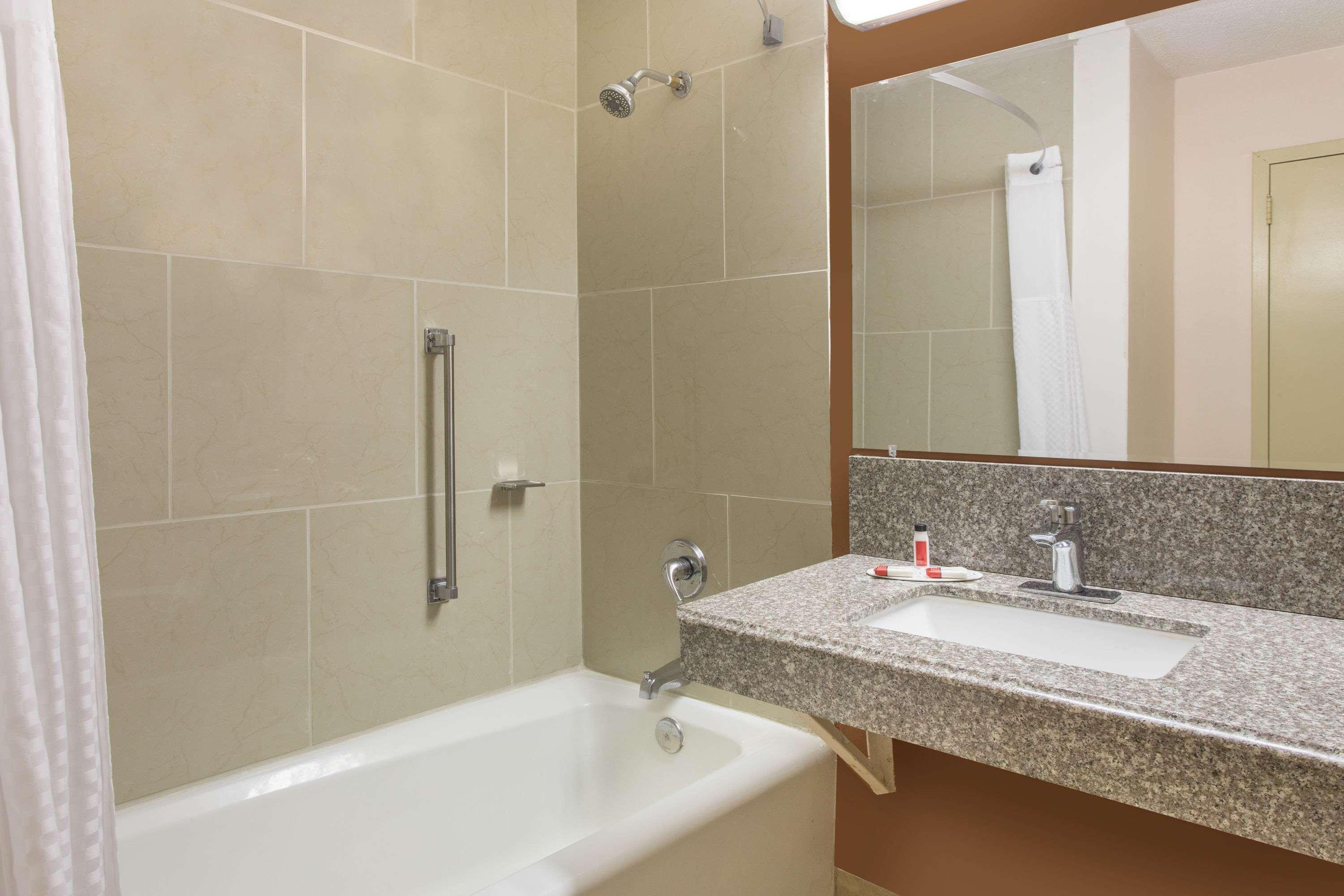 Days Inn By Wyndham Myrtle Beach Socastee Ngoại thất bức ảnh